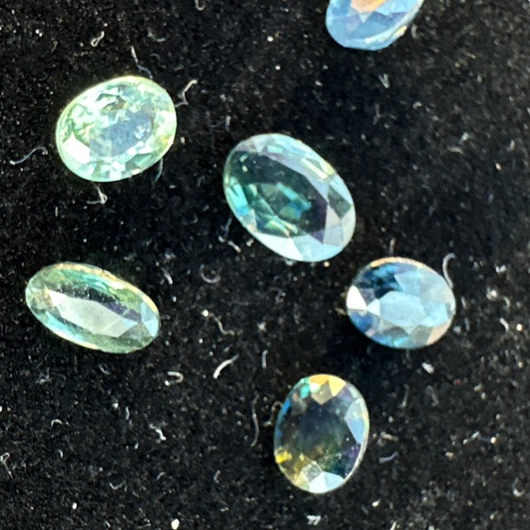 2.465 CT Natural Bi-Color Sapphire Lot. Only Heated Oval 6 Pcs Gem - Picture 14 of 17